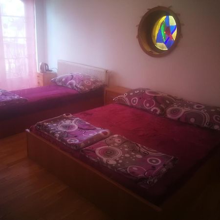 Vila Barrandovska Patro 2 Praga Esterno foto
